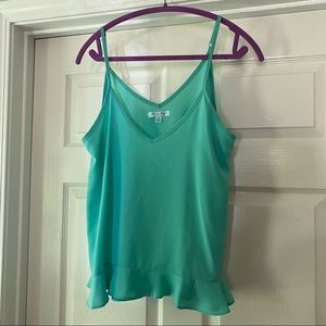 NWOT She & sky ruffle bottom tank top